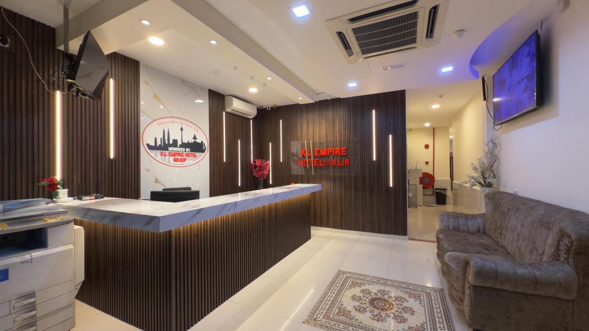 Kl Empire Hotel Klia, Formerly Known As Adiff Palace Klia Sepang Exterior foto